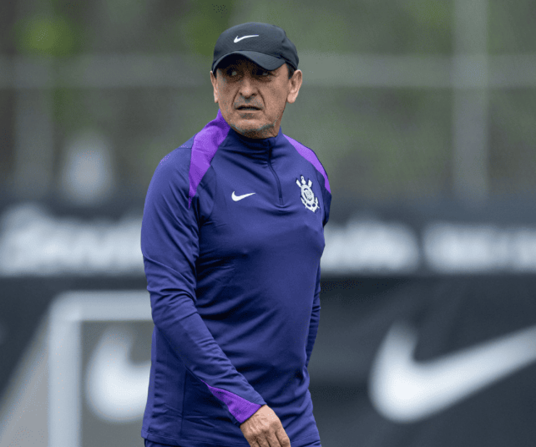 Nesta sexta-feira (18), o Corinthians anunciou a demissão do técnico Ramón Díaz. Mesmo após o título no Campeonato Paulista...