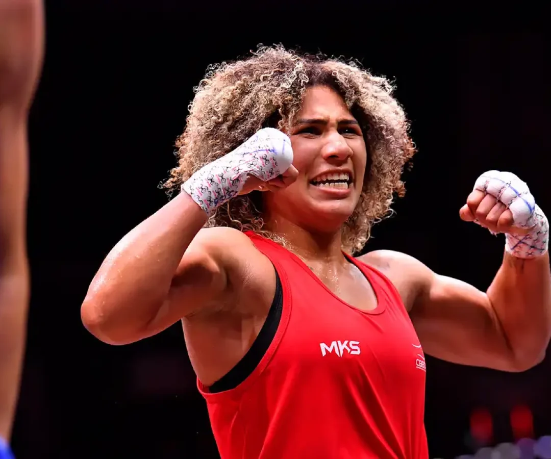 A brasileira Rebeca Lima conquistou a medalha de ouro no Mundial de Boxe em Liverpool, na Inglaterra. Em sua primeira participação...