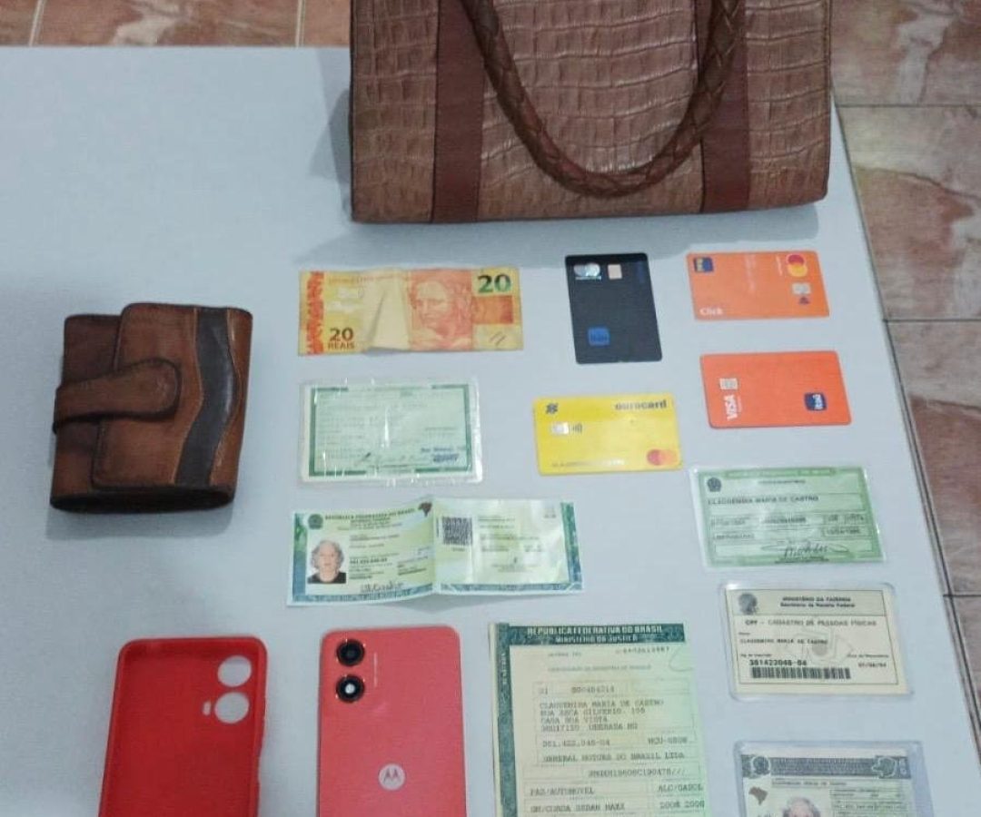 Itens furtados das vitimas, apreendidos pela Policia Militar. Foto: (Ascom/PMU)