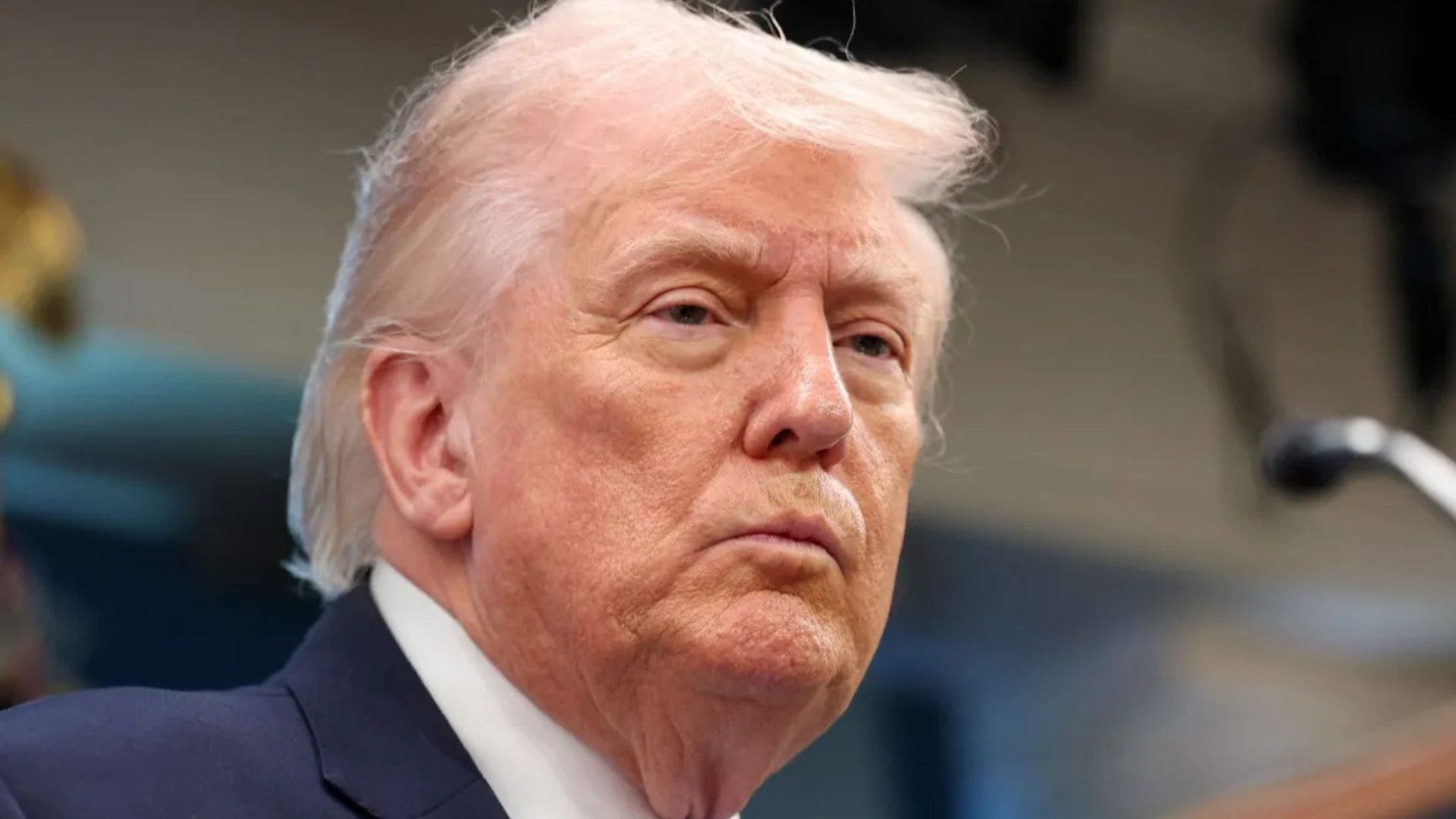 Trump ameaça tomar Ilha
