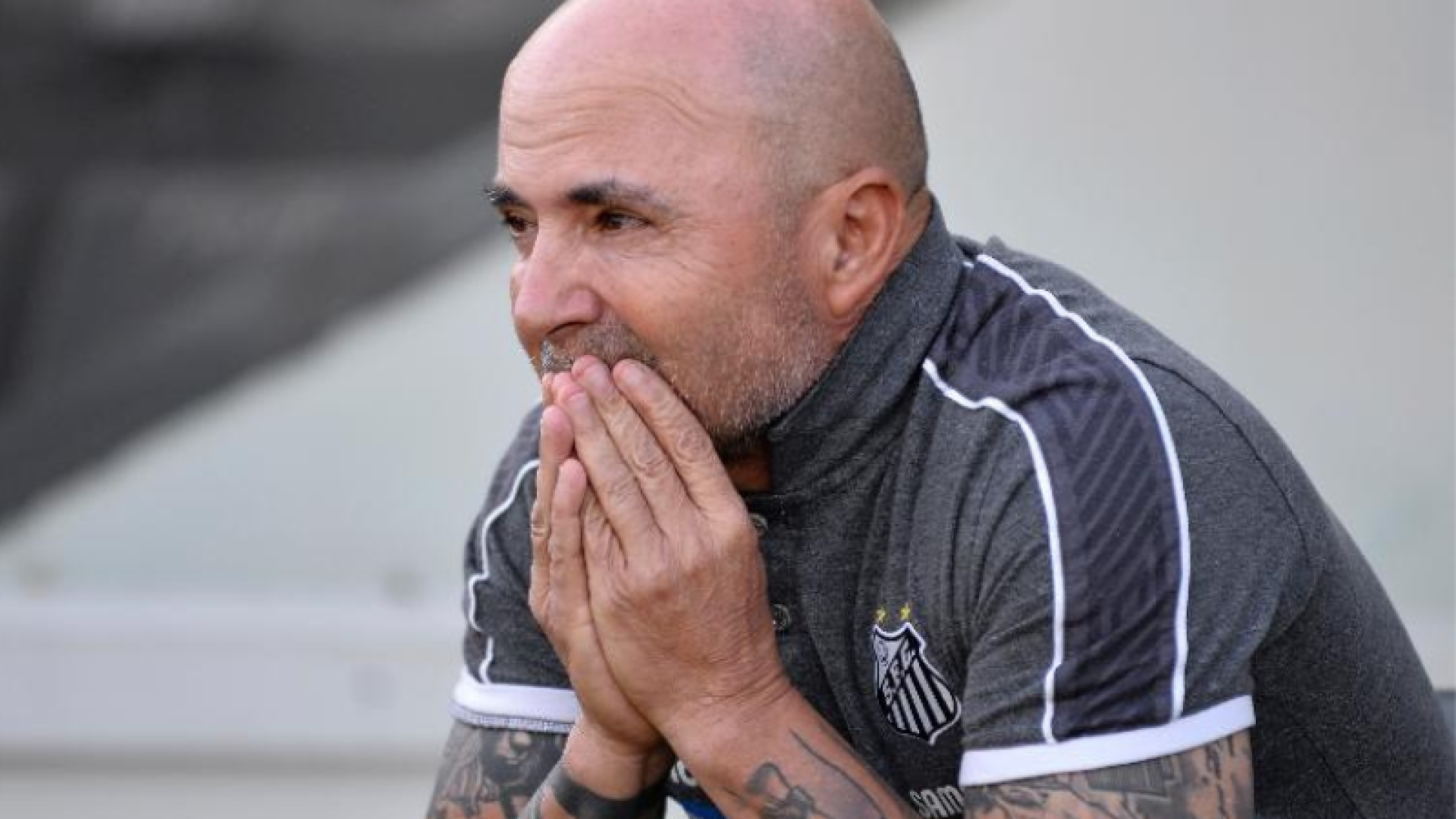 O Santos anunciou o fim das negociações com Jorge Sampaoli. O clube não tem condições de atender aos pedidos do treinador...