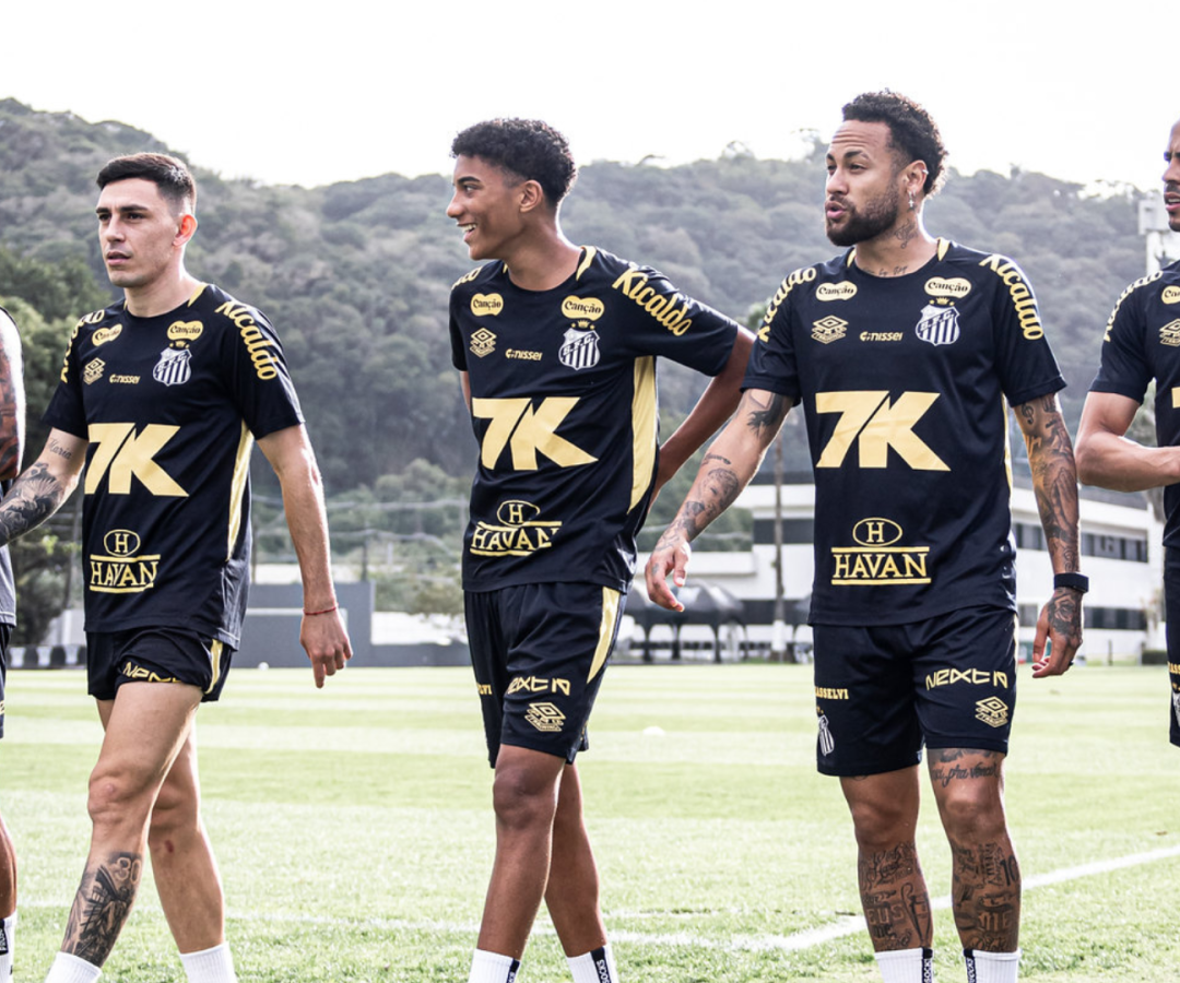 O Santos terá apenas um jogo na Vila Belmiro em agosto, justamente o clássico contra o São Paulo neste domingo (21), às 20h30...