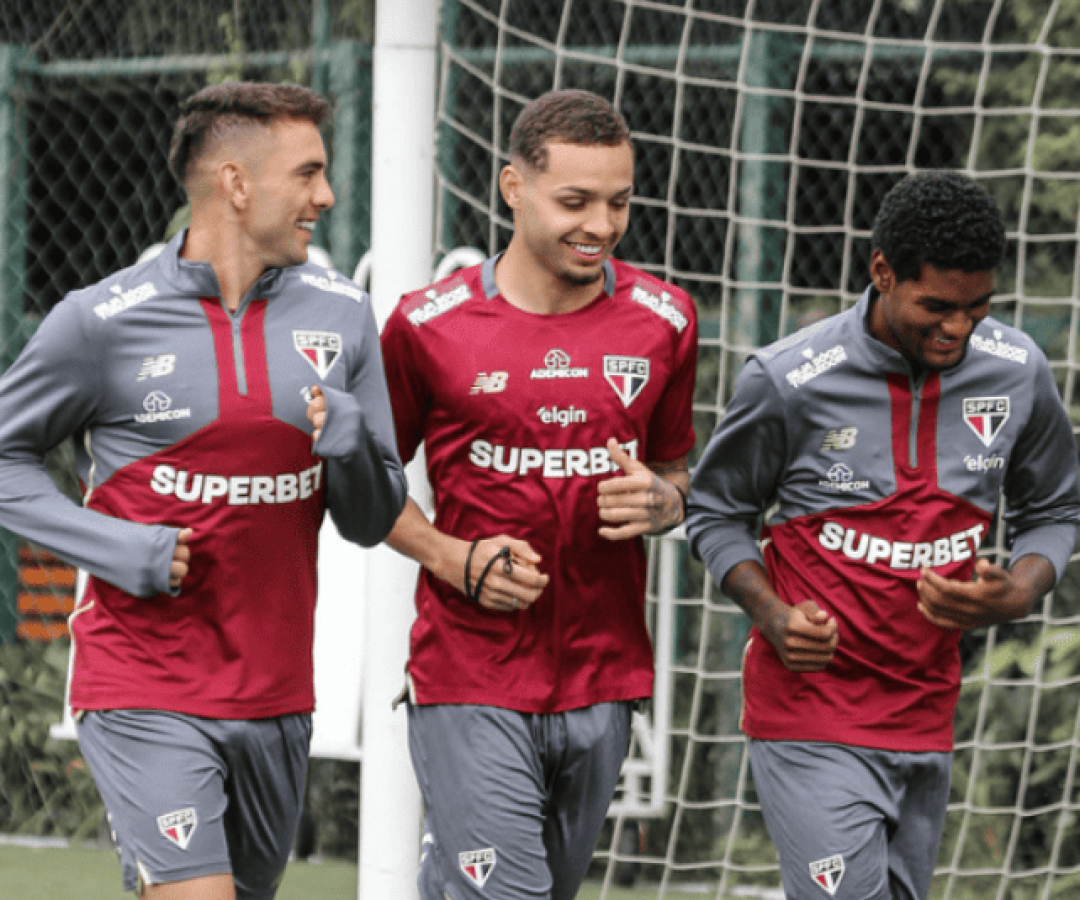 Depois de vencer o clássico SanSão do final de semana, o São Paulo volta à campo nesta quarta-feira (23), pela Copa Conmebol Libertadores.