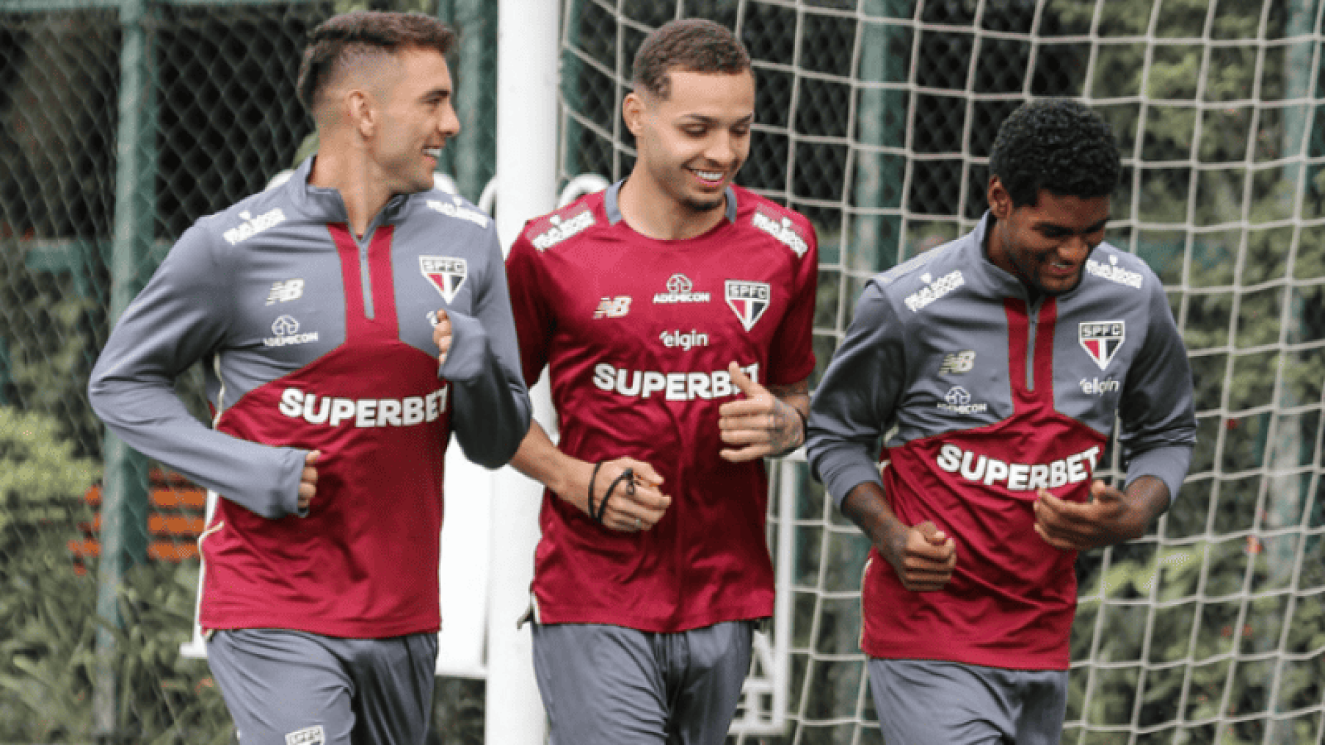 Depois de vencer o clássico SanSão do final de semana, o São Paulo volta à campo nesta quarta-feira (23), pela Copa Conmebol Libertadores.