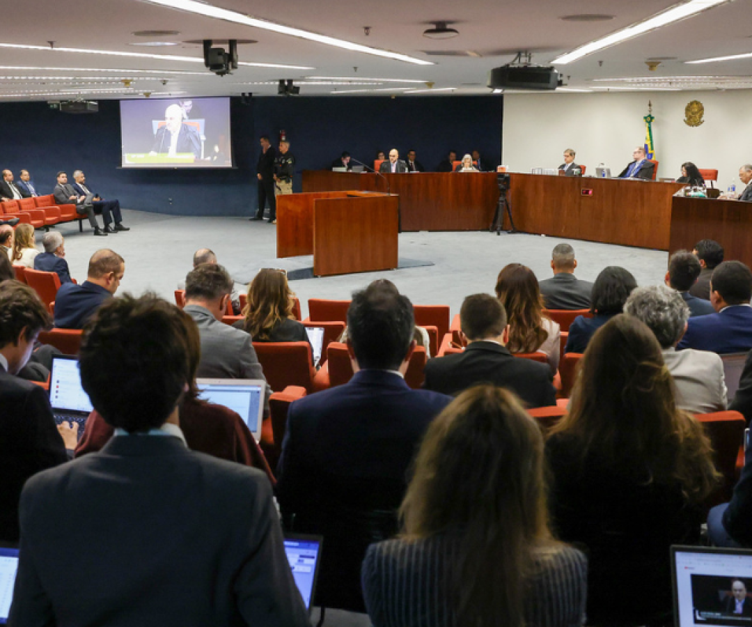 O programa ISFM News desta terça-feira (9) abordou o terceiro dia de sessão no julgamento do ex-presidente Jair Messias Bolsonaro sobre a...