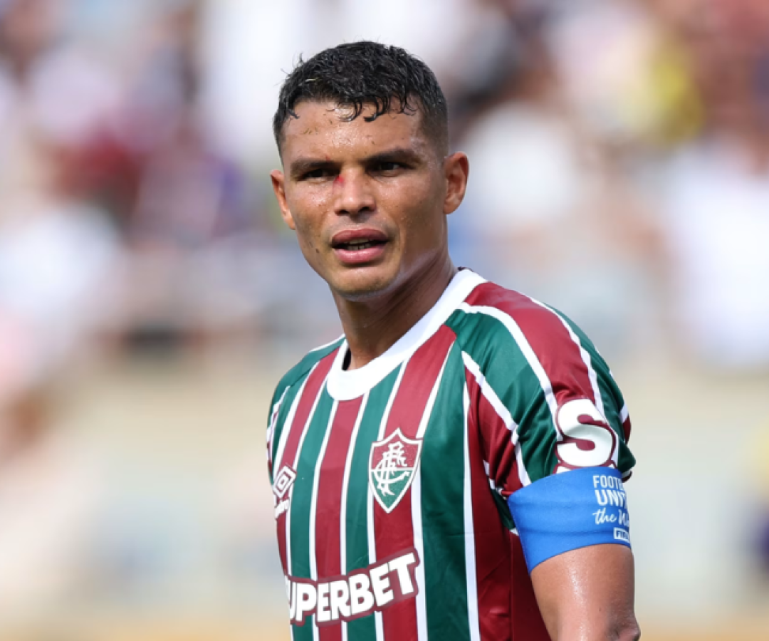 Thiago Silva evolui no Fluminense e se aproxima de voltar aos gramados. “O capitão já realiza atividades em campo e a prioridade é tê-lo...