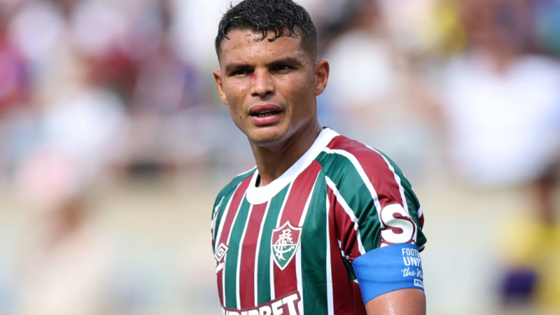 Thiago Silva evolui no Fluminense e se aproxima de voltar aos gramados. “O capitão já realiza atividades em campo e a prioridade é tê-lo...