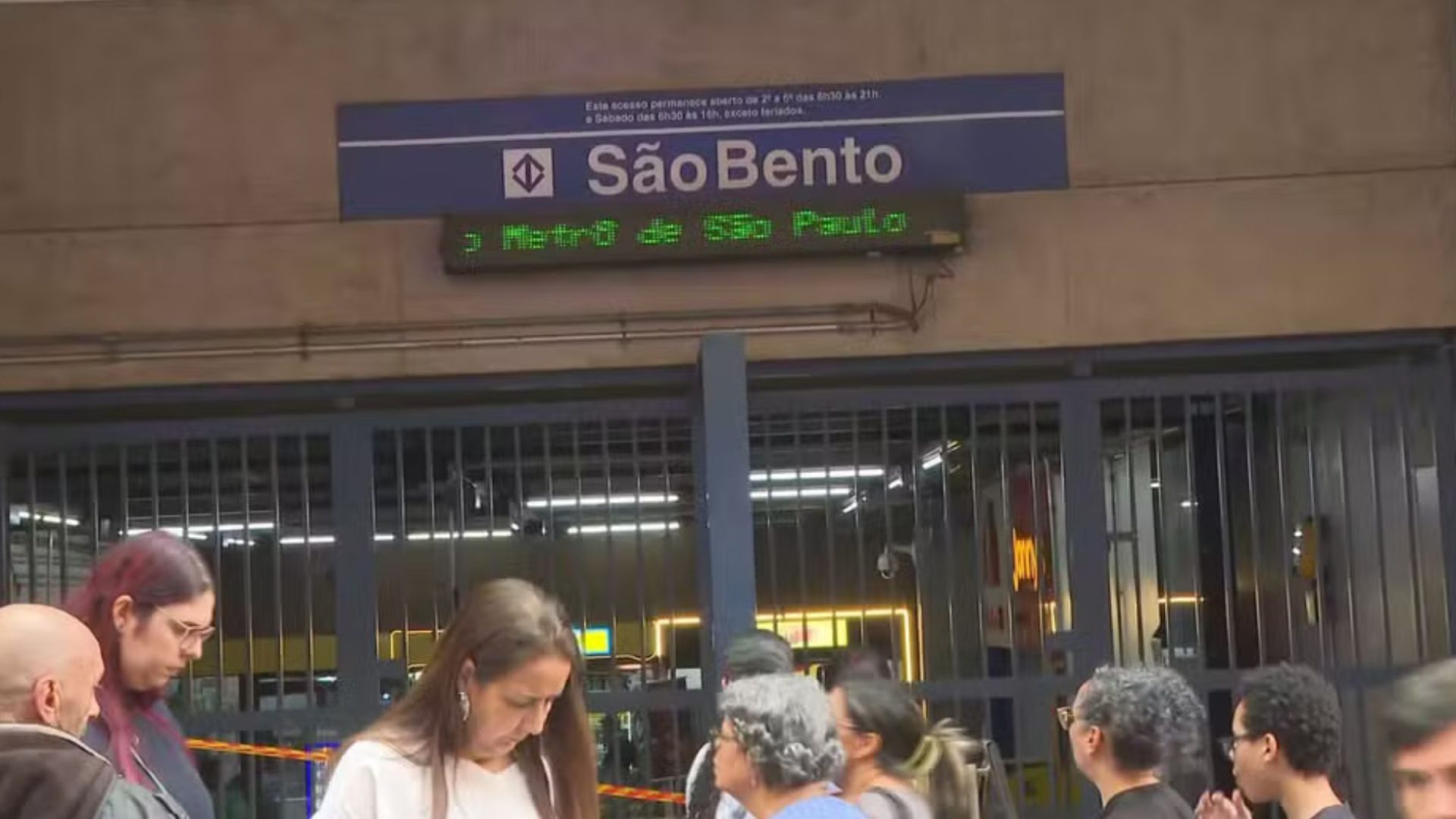 tiroteio na estação São Bento