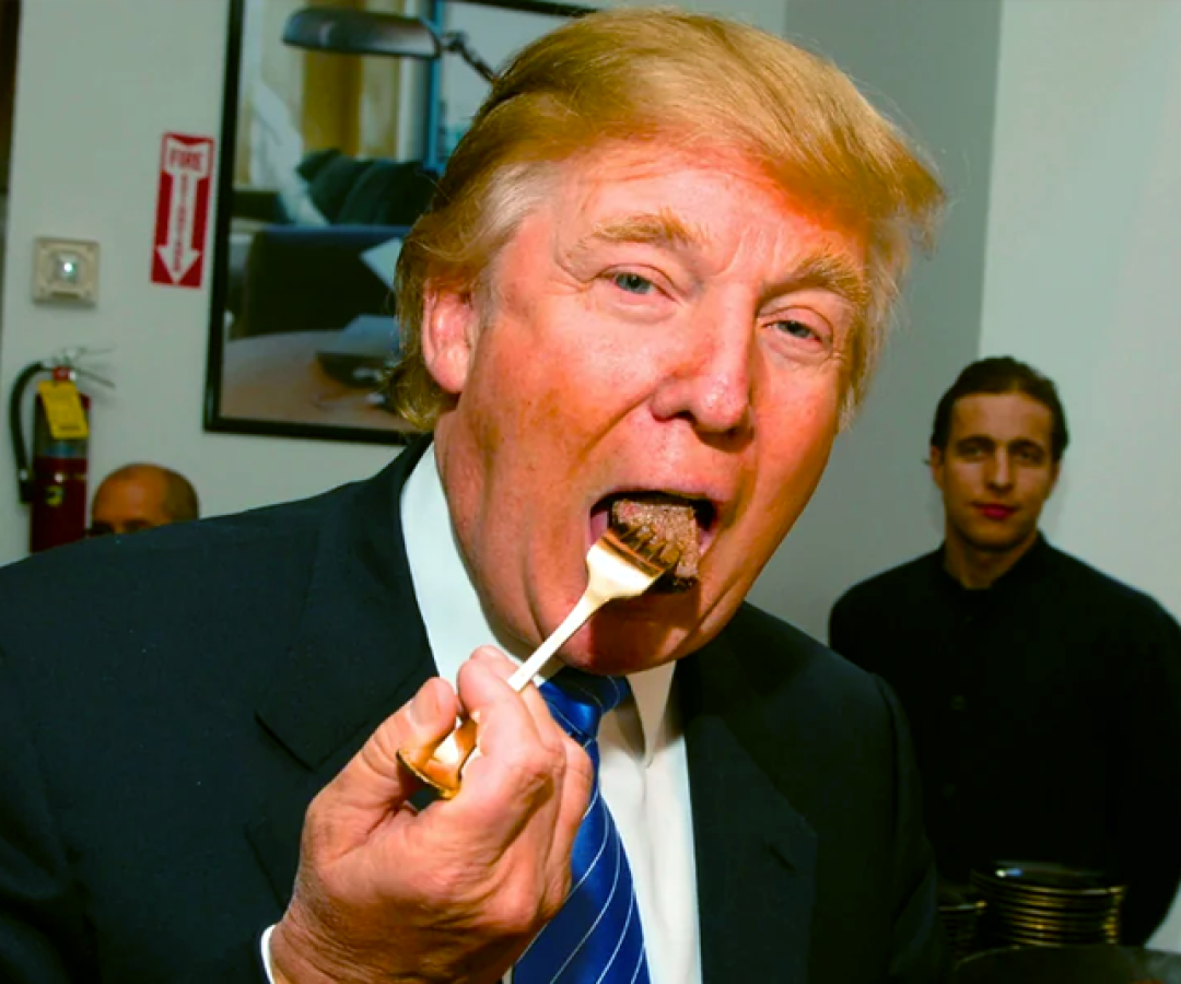 trump comendo carne 15 09 25