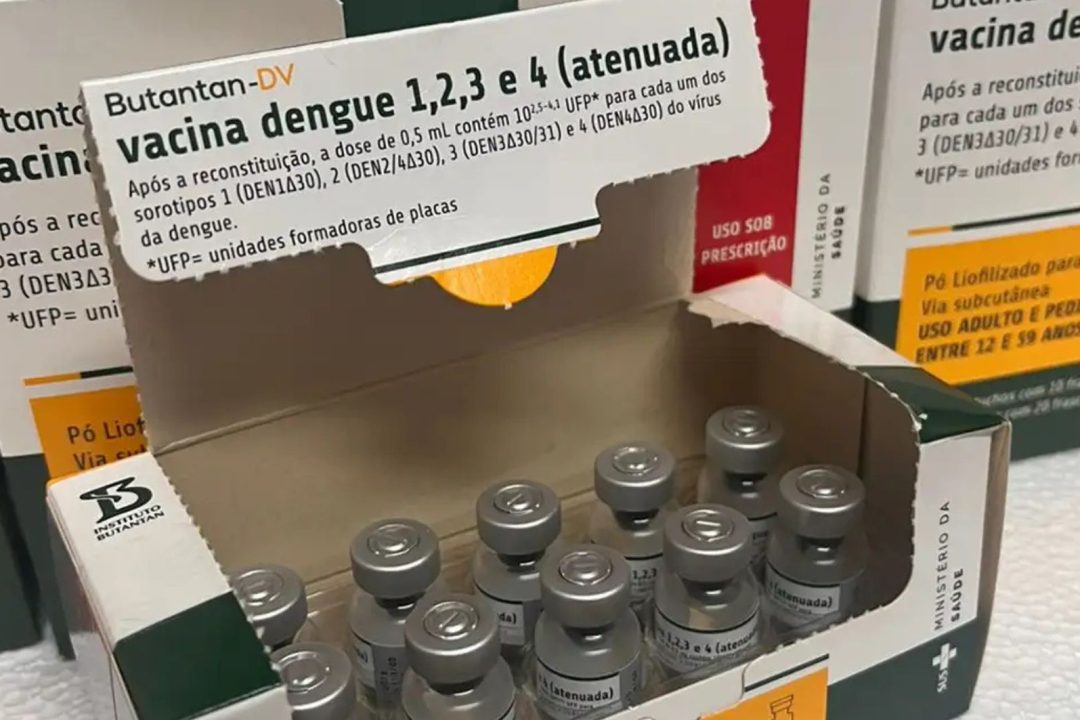 vacina da dengue