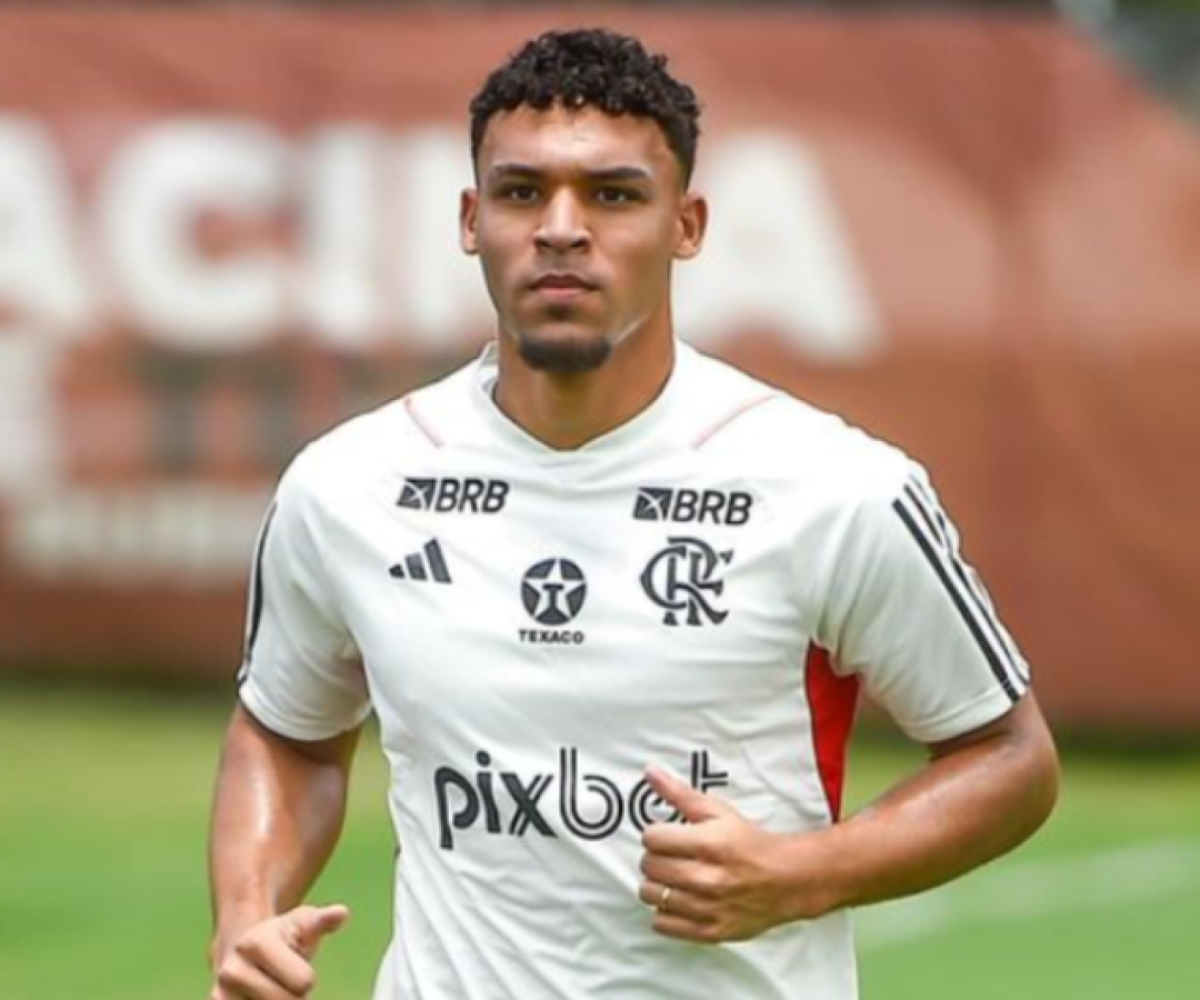 O Santos confirmou a chegada do meia-atacante Victor Hugo, de 21 anos, por empréstimo do Flamengo até o fim de 2026. A decisão...